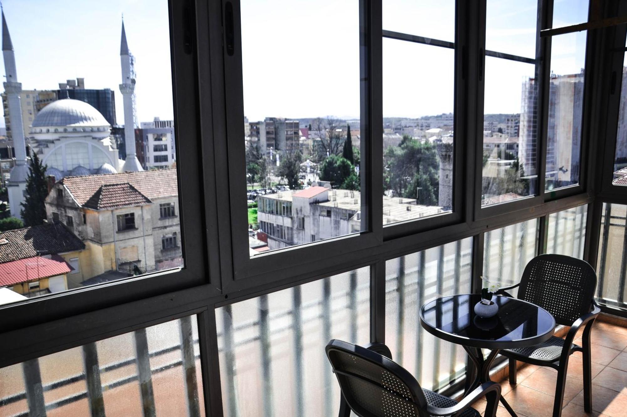 Horizont Apart-Hotel Shkodër Exterior foto